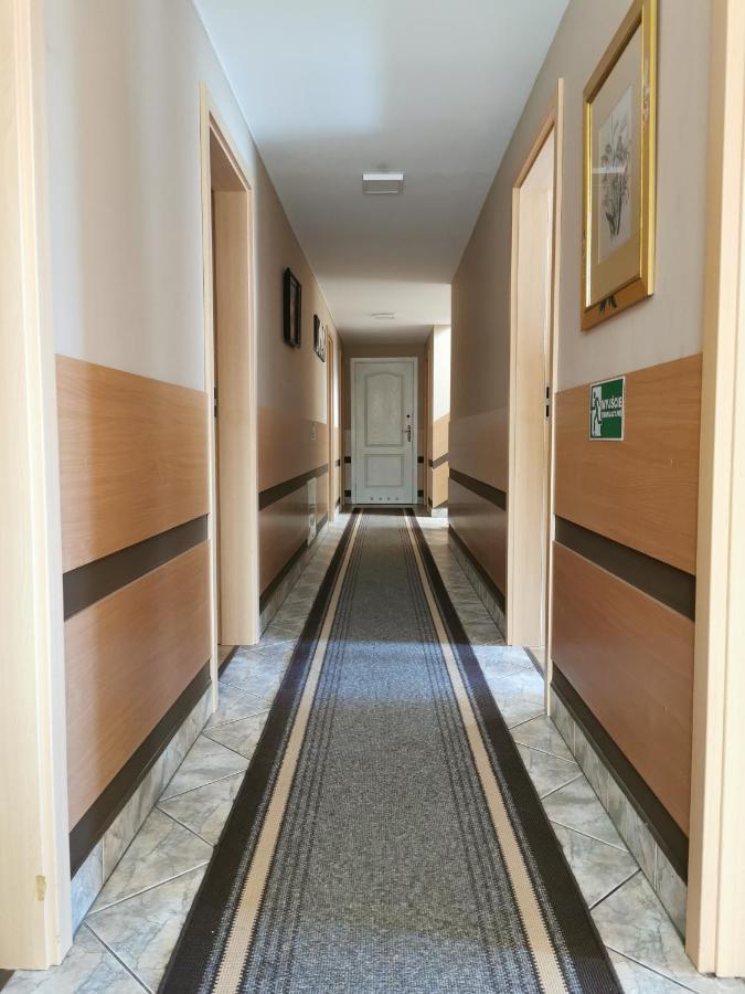 Hotel Atlantis Poznań Esterno foto