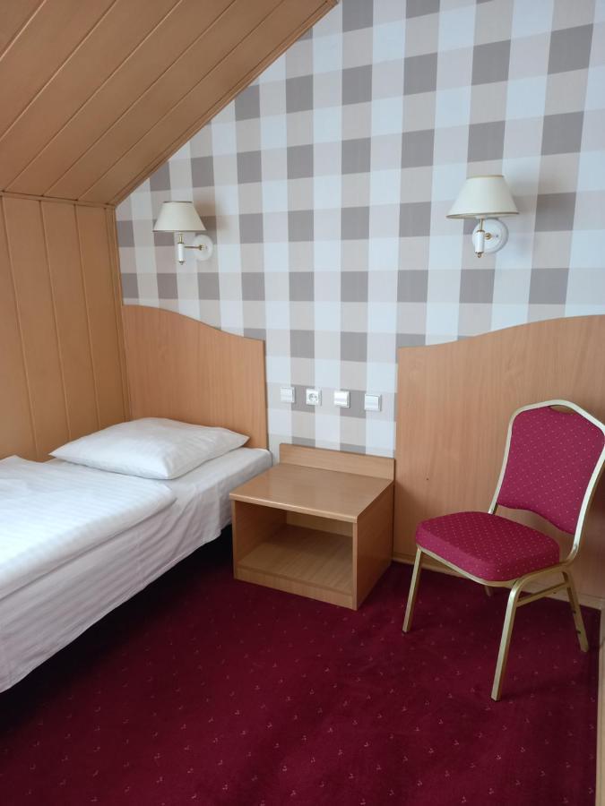 Hotel Atlantis Poznań Esterno foto